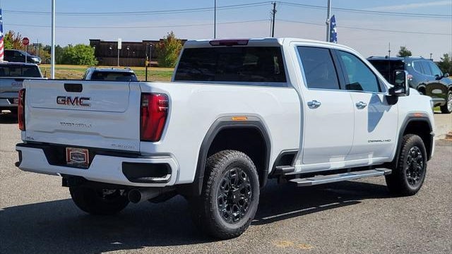 2025 GMC Sierra 3500HD Denali