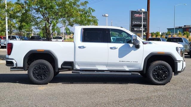 2025 GMC Sierra 3500HD Denali