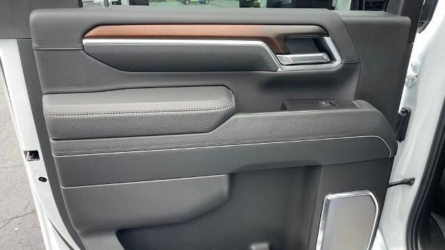 2025 GMC Sierra 3500HD Denali
