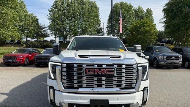 2025 GMC Sierra 3500HD Denali
