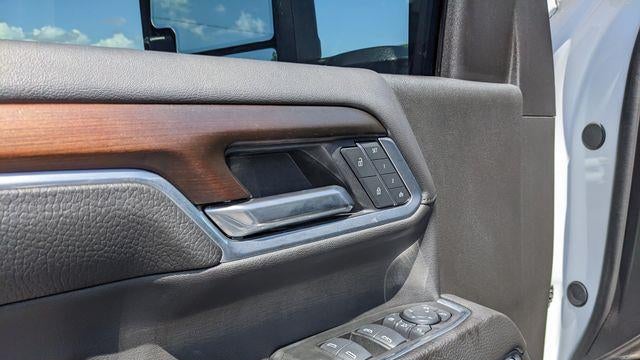 2025 GMC Sierra 3500HD Denali