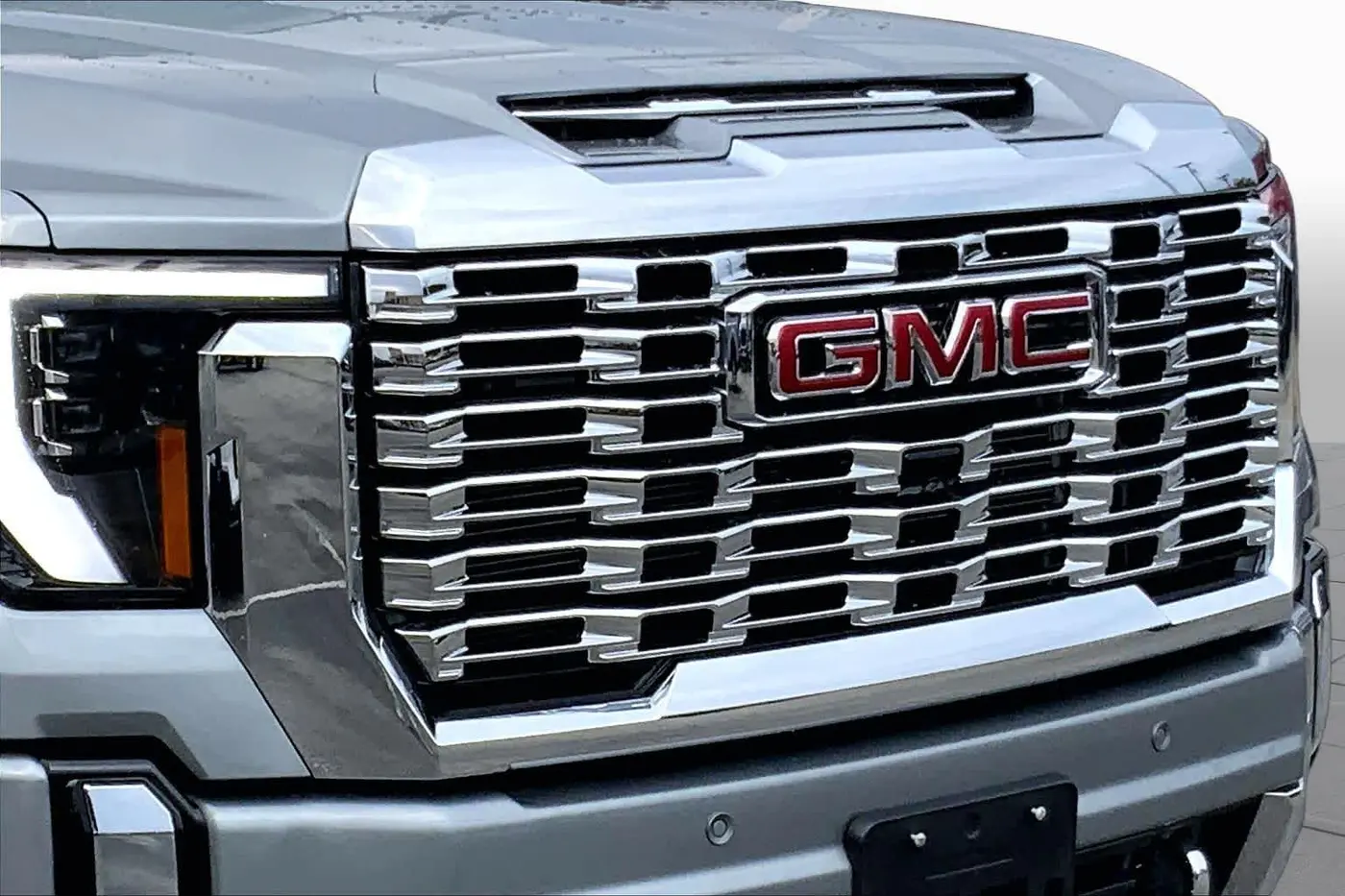 2026 GMC Sierra Hd - $86,995