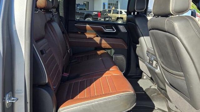 2025 GMC Sierra 2500HD Denali Ultimate