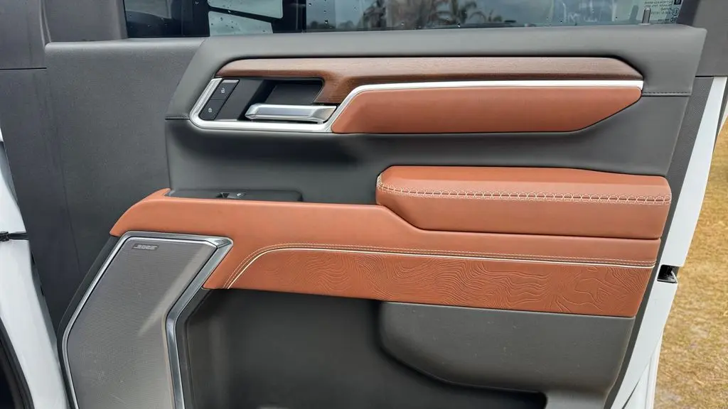 2025 GMC Sierra 2500HD Denali Ultimate