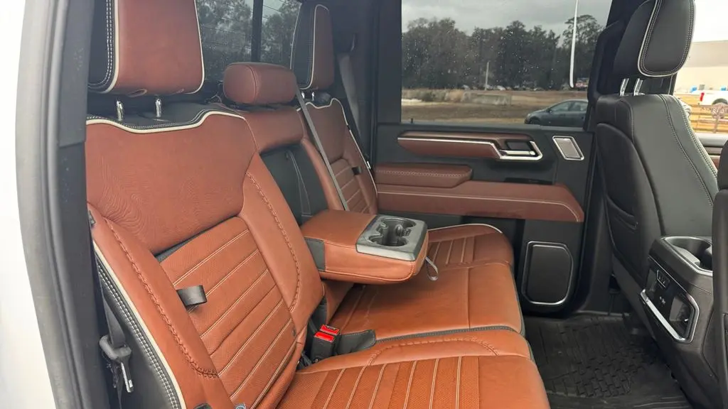 2025 GMC Sierra 2500HD Denali Ultimate