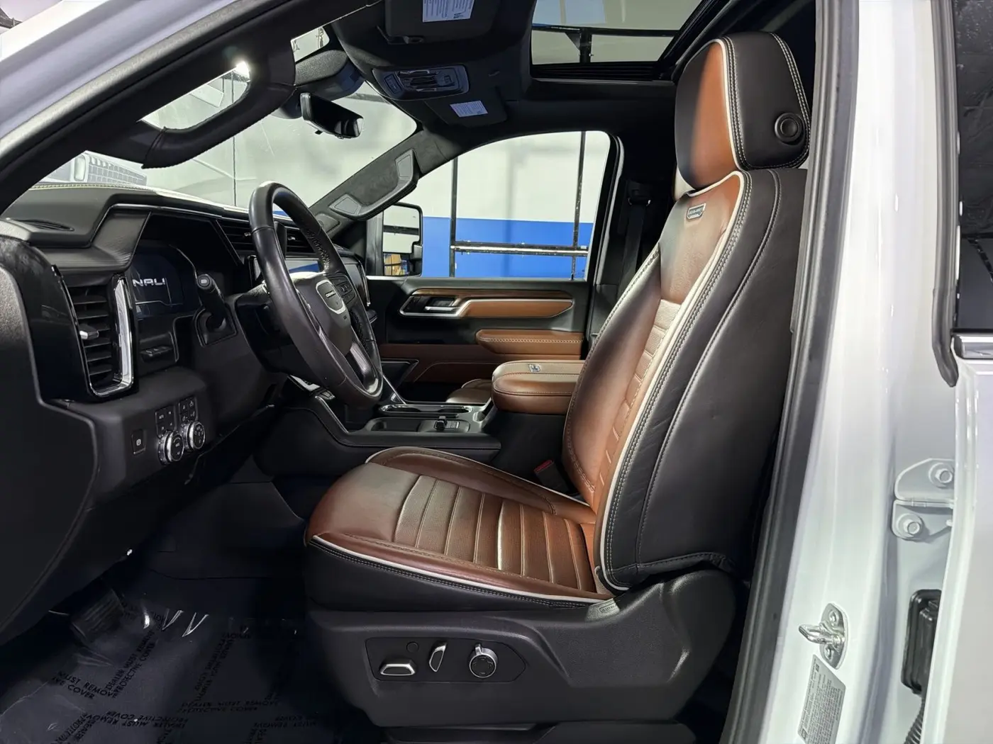 2025 GMC Sierra Hd - $78,500