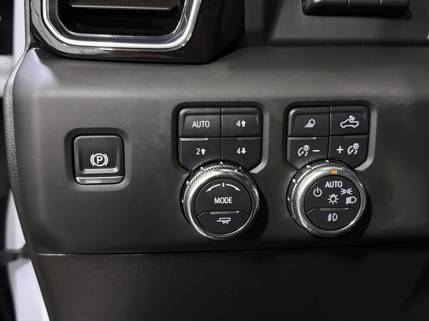 2025 GMC Sierra Hd - $78,500
