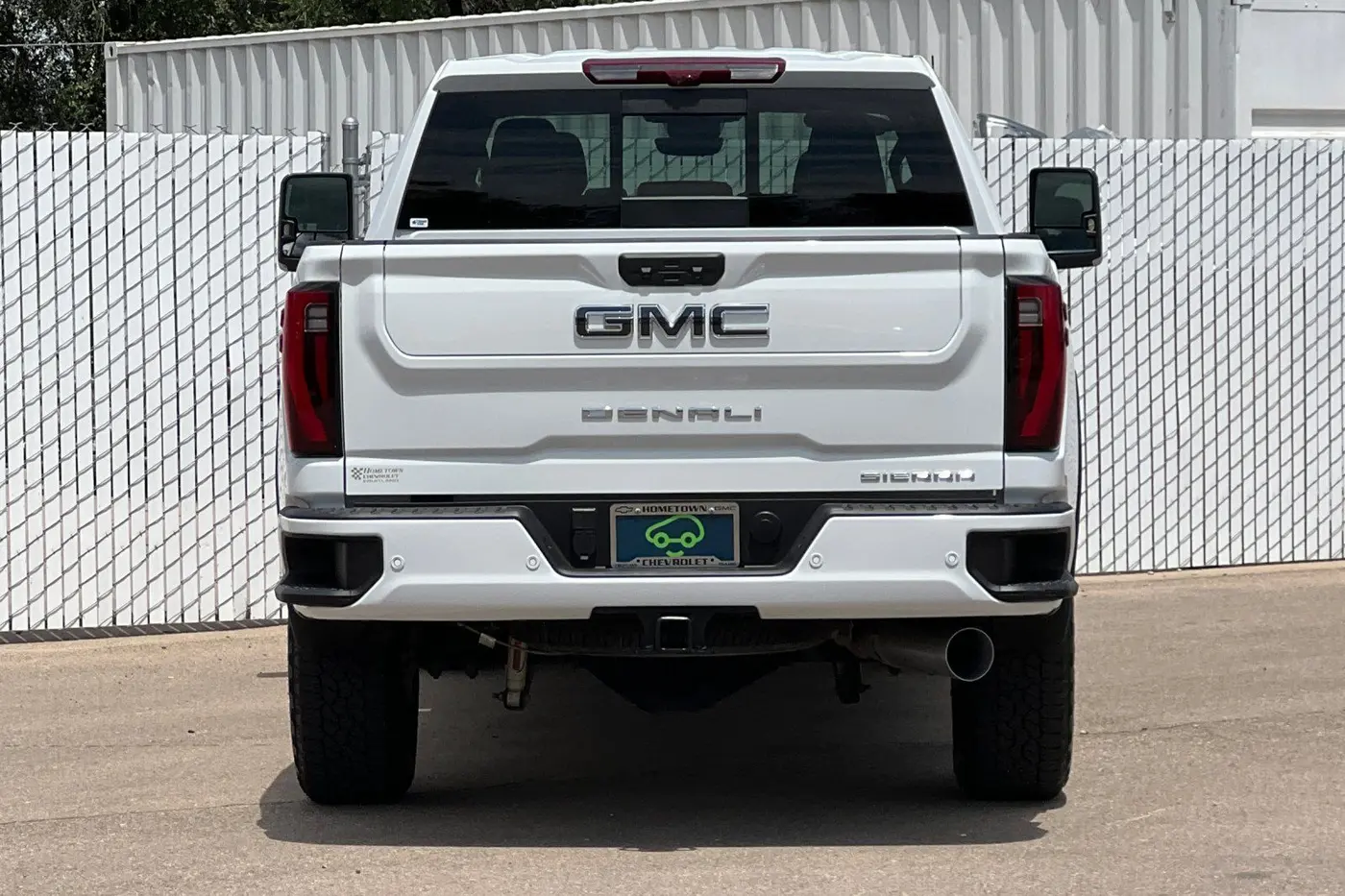 2025 GMC Sierra Hd - $75,997