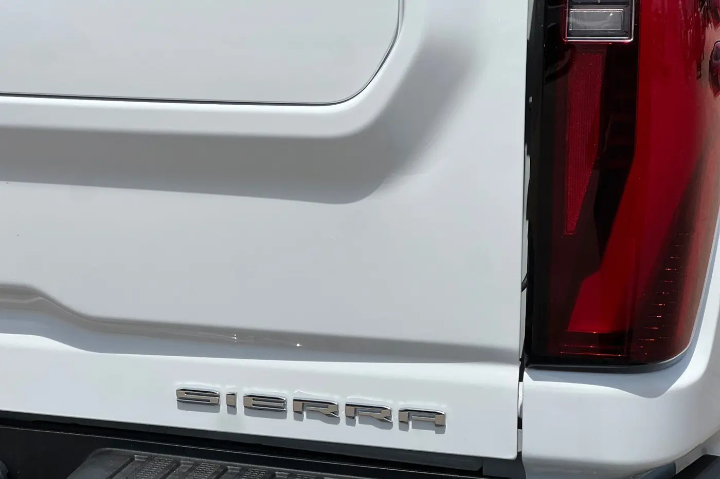2025 GMC Sierra Hd - $75,997