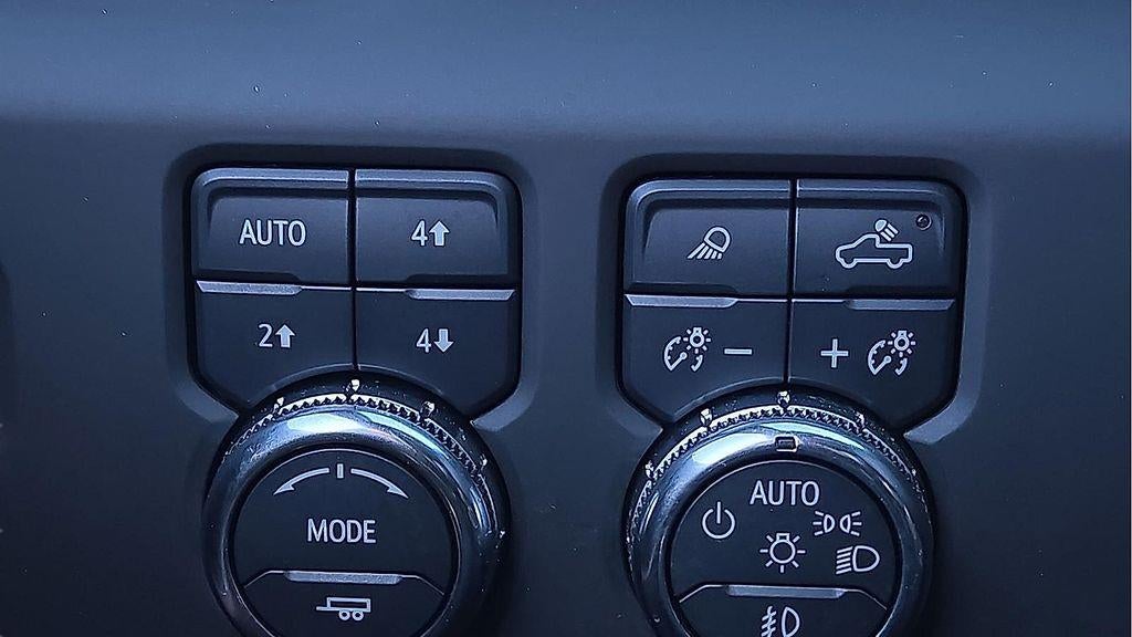 2025 GMC Sierra 2500HD Denali Ultimate