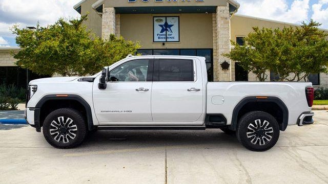 2025 GMC Sierra 2500HD Denali Ultimate