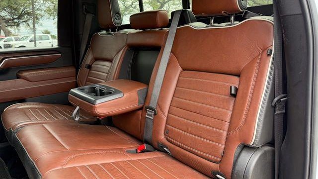 2025 GMC Sierra 2500HD Denali Ultimate