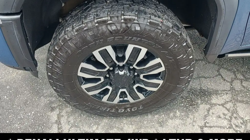 2025 GMC Sierra 2500HD Denali Ultimate