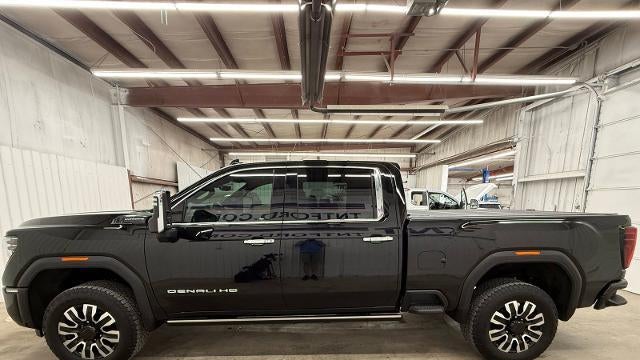 2025 GMC Sierra 2500HD Denali Ultimate