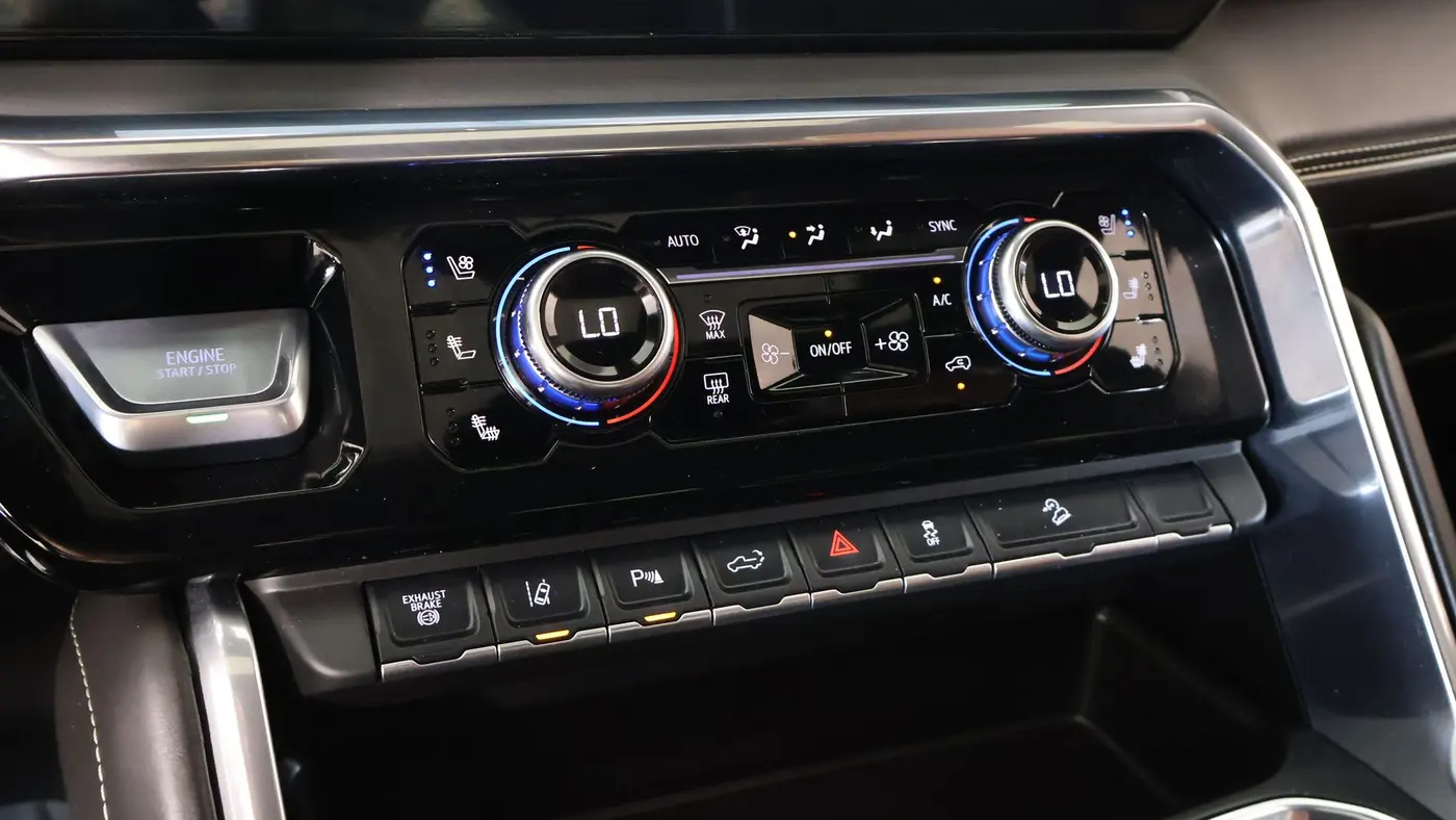 2025 GMC Sierra 2500HD Denali Ultimate