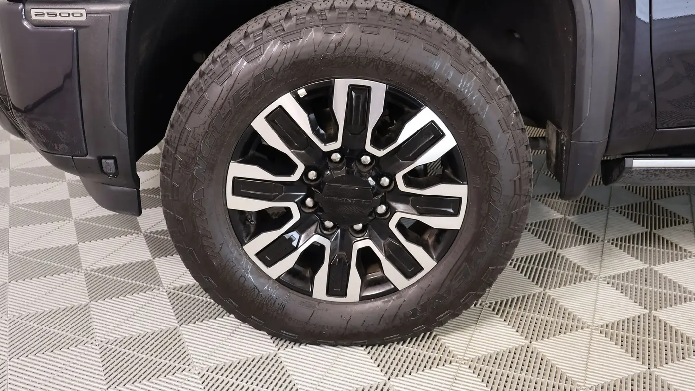 2025 GMC Sierra 2500HD Denali Ultimate
