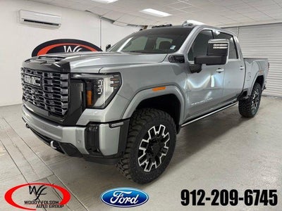 Photo of a 2025 GMC Sierra 2500HD 4X4 Denali Ultimate 4DR Crew Cab SB for sale