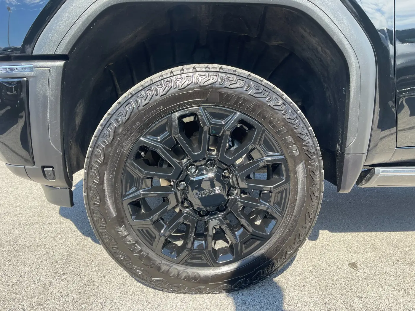 2026 GMC Sierra Hd - $84,525