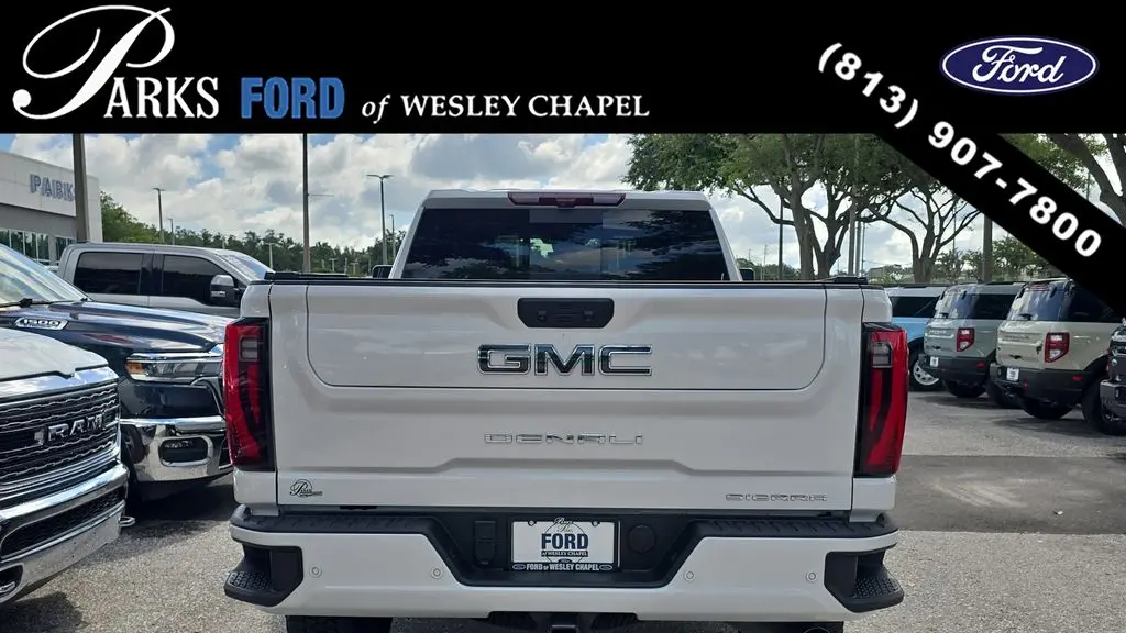 2025 GMC Sierra 2500HD Denali Ultimate