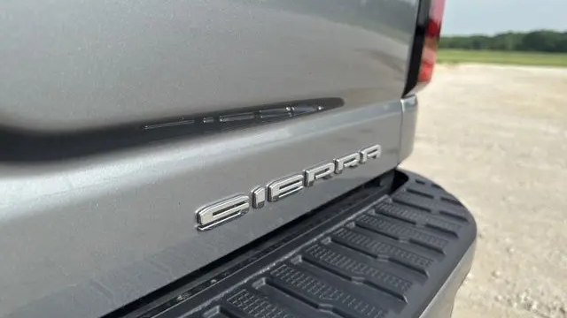 2025 GMC Sierra 2500HD Denali Ultimate