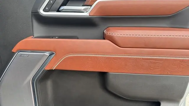 2025 GMC Sierra 2500HD Denali Ultimate