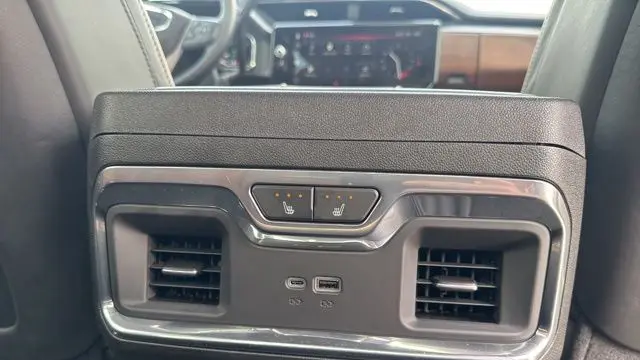 2025 GMC Sierra 2500HD Denali Ultimate