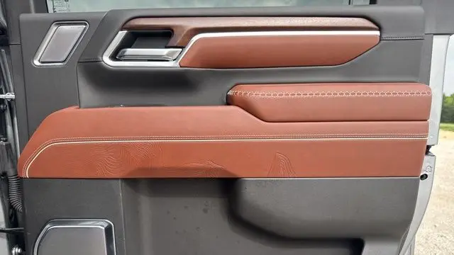 2025 GMC Sierra 2500HD Denali Ultimate