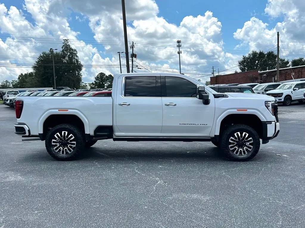 2025 GMC Sierra Hd - $75,895