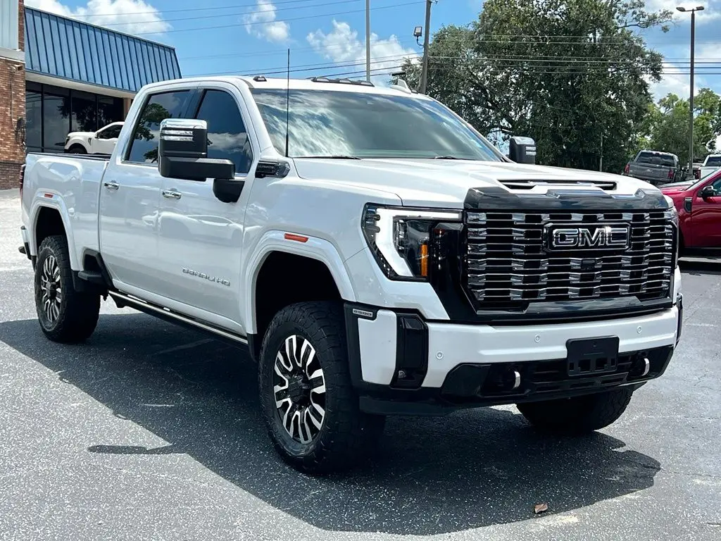 2025 GMC Sierra Hd - $75,895