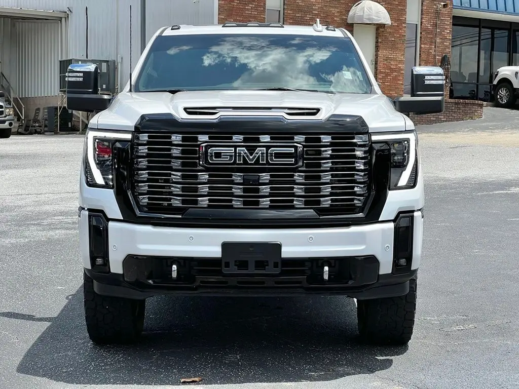 2025 GMC Sierra Hd - $75,895