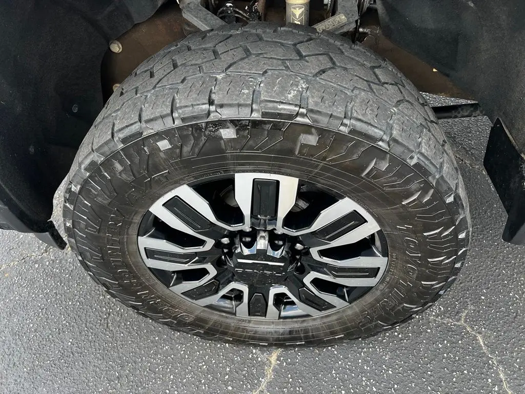 2025 GMC Sierra Hd - $75,895