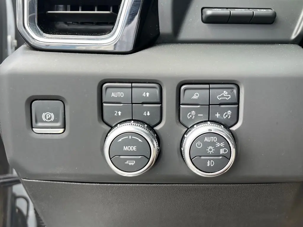 2025 GMC Sierra Hd - $75,895