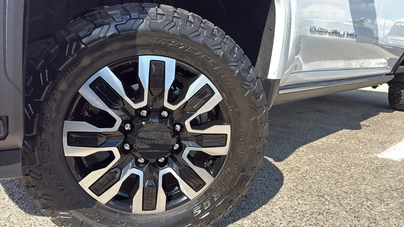 2026 GMC Sierra Hd - $89,558