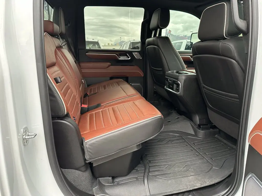 2025 GMC Sierra Hd - $72,647