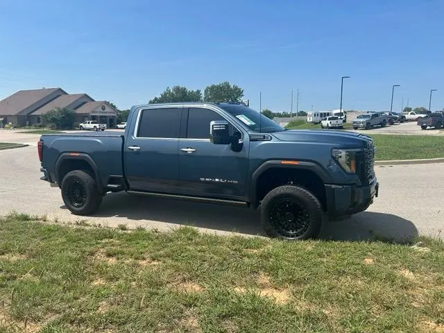 2025 GMC Sierra Hd - $78,935