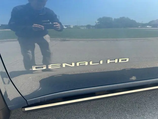 2025 GMC Sierra Hd - $78,935
