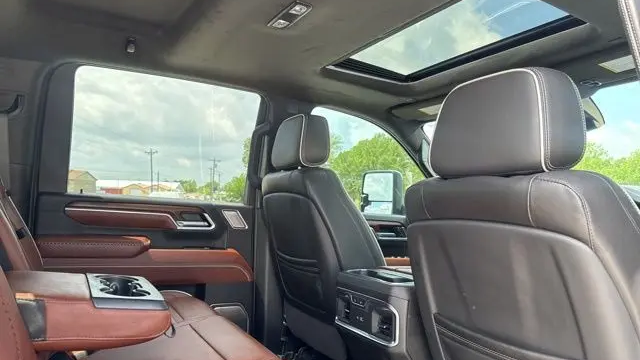 2025 GMC Sierra 2500HD Denali Ultimate