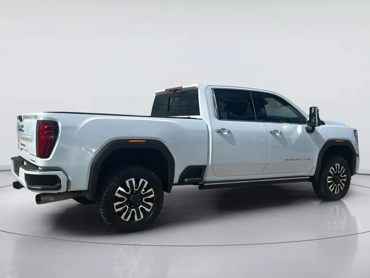 2026 GMC Sierra Hd - $85,525