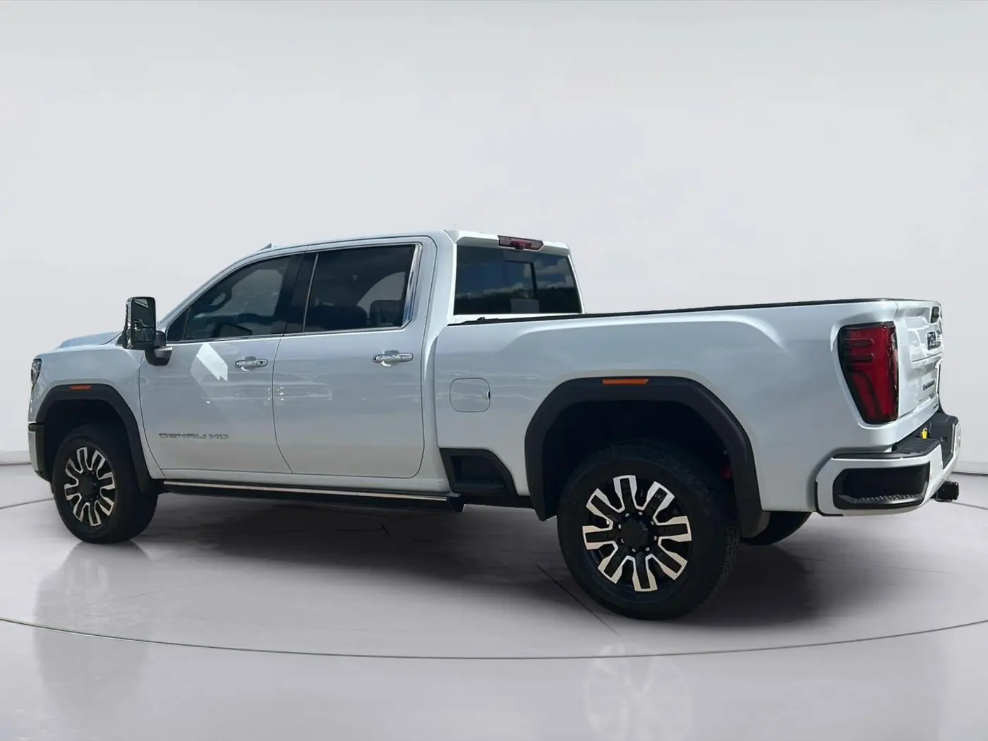 2026 GMC Sierra Hd - $85,525
