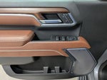 2025 Sierra 2500HD Thumbnail 13