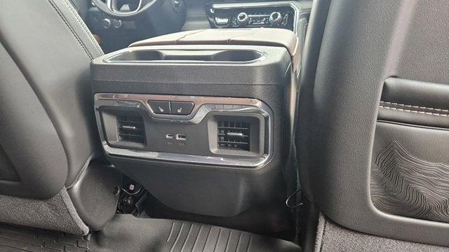 2025 GMC Sierra 2500HD Denali Ultimate