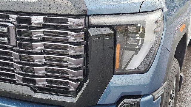 2026 GMC Sierra 2500HD Denali Ultimate