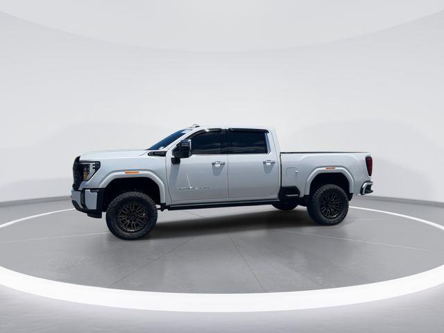 2025 GMC Sierra Hd - $76,900