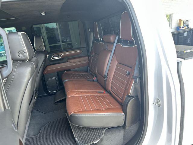 2025 GMC Sierra Hd - $76,900