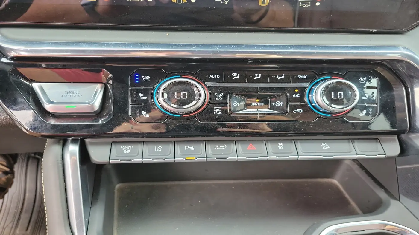 2025 GMC Sierra Hd - $81,976