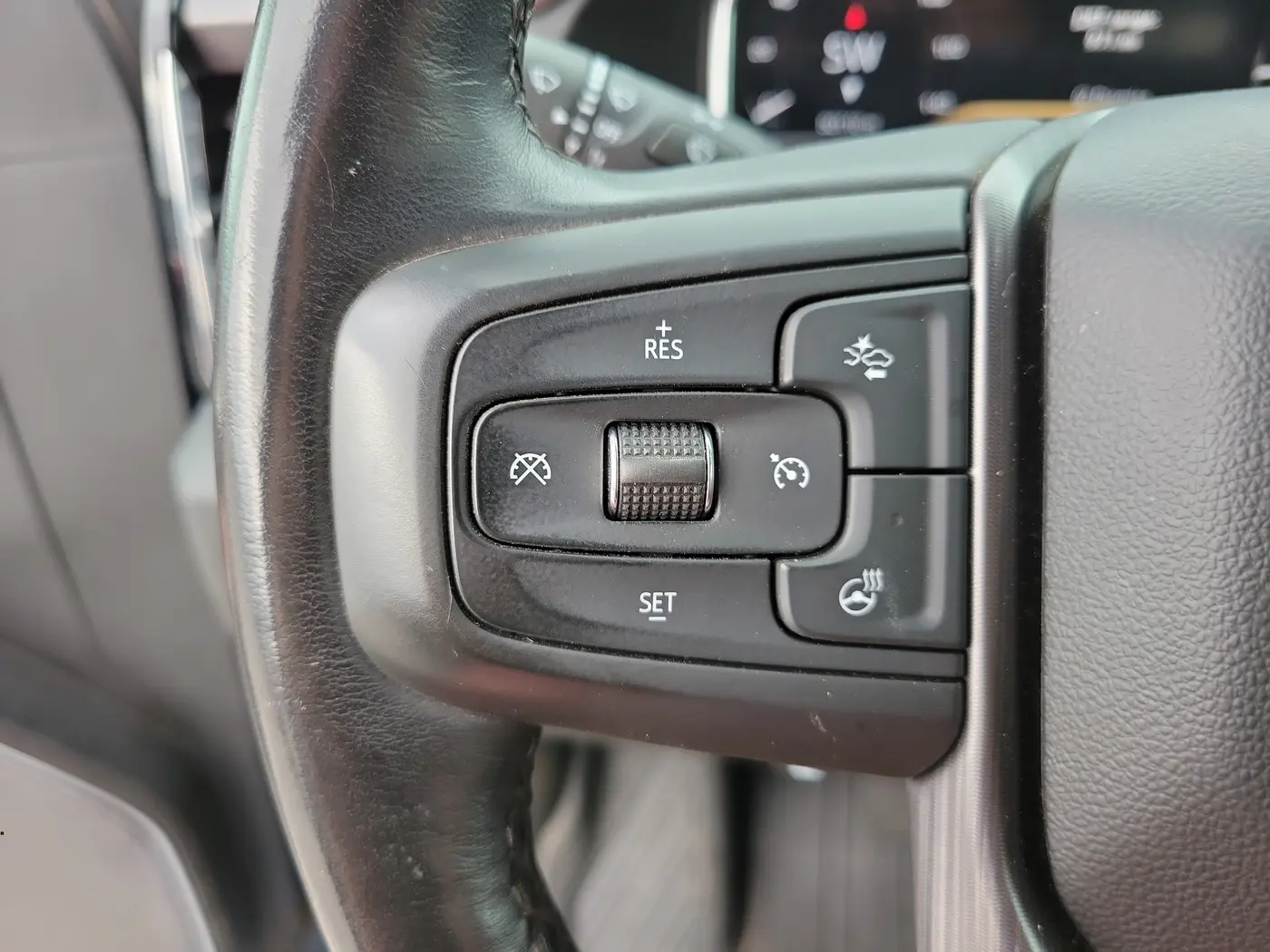 2025 GMC Sierra Hd - $81,976
