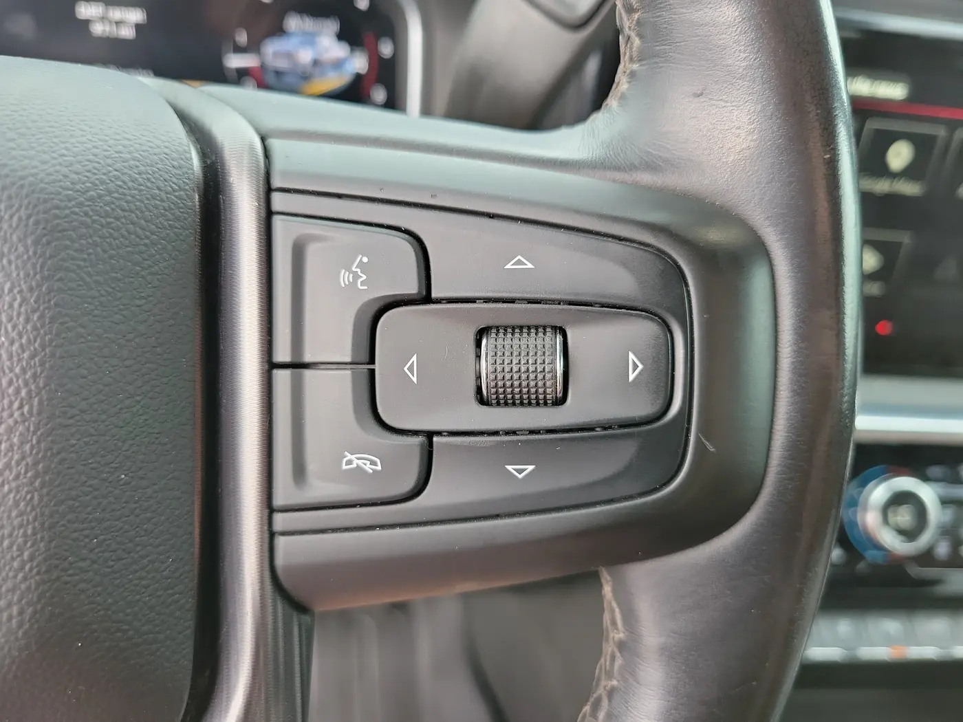 2025 GMC Sierra Hd - $81,976