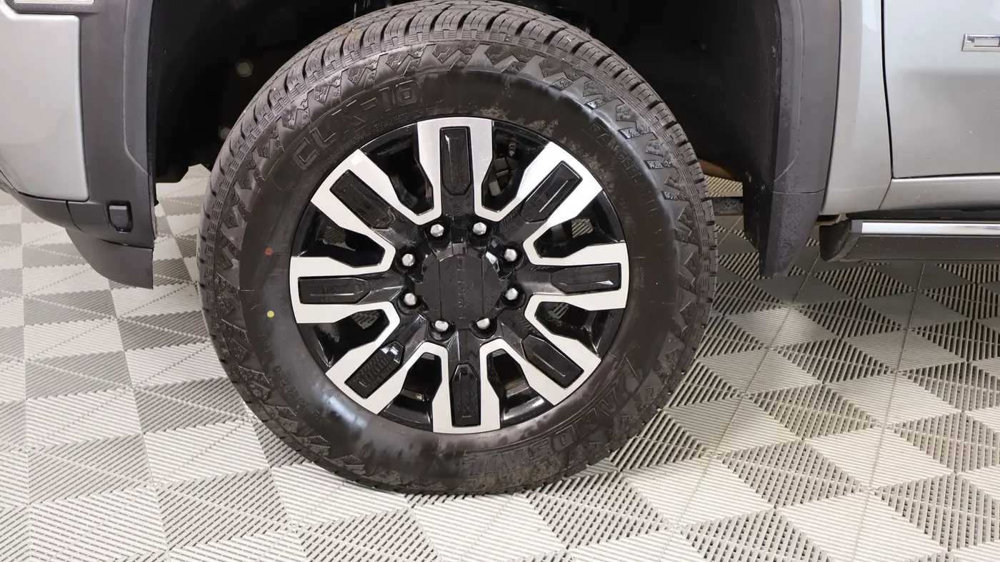 2025 GMC Sierra 2500HD Denali Ultimate