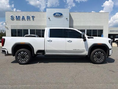 Photo of a 2025 GMC Sierra 2500HD 4X4 Denali Ultimate 4DR Crew Cab SB for sale