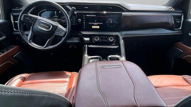 2025 GMC Sierra 2500HD Denali Ultimate